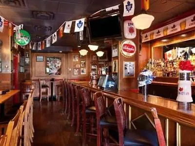 Travelodge By Wyndham Toronto East 3*,